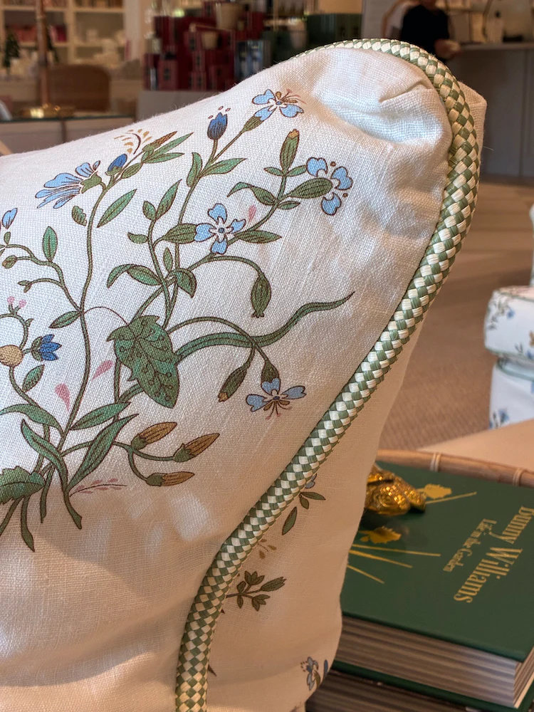 Flax Field Flower with Leaf Trim Pillow - Image 2