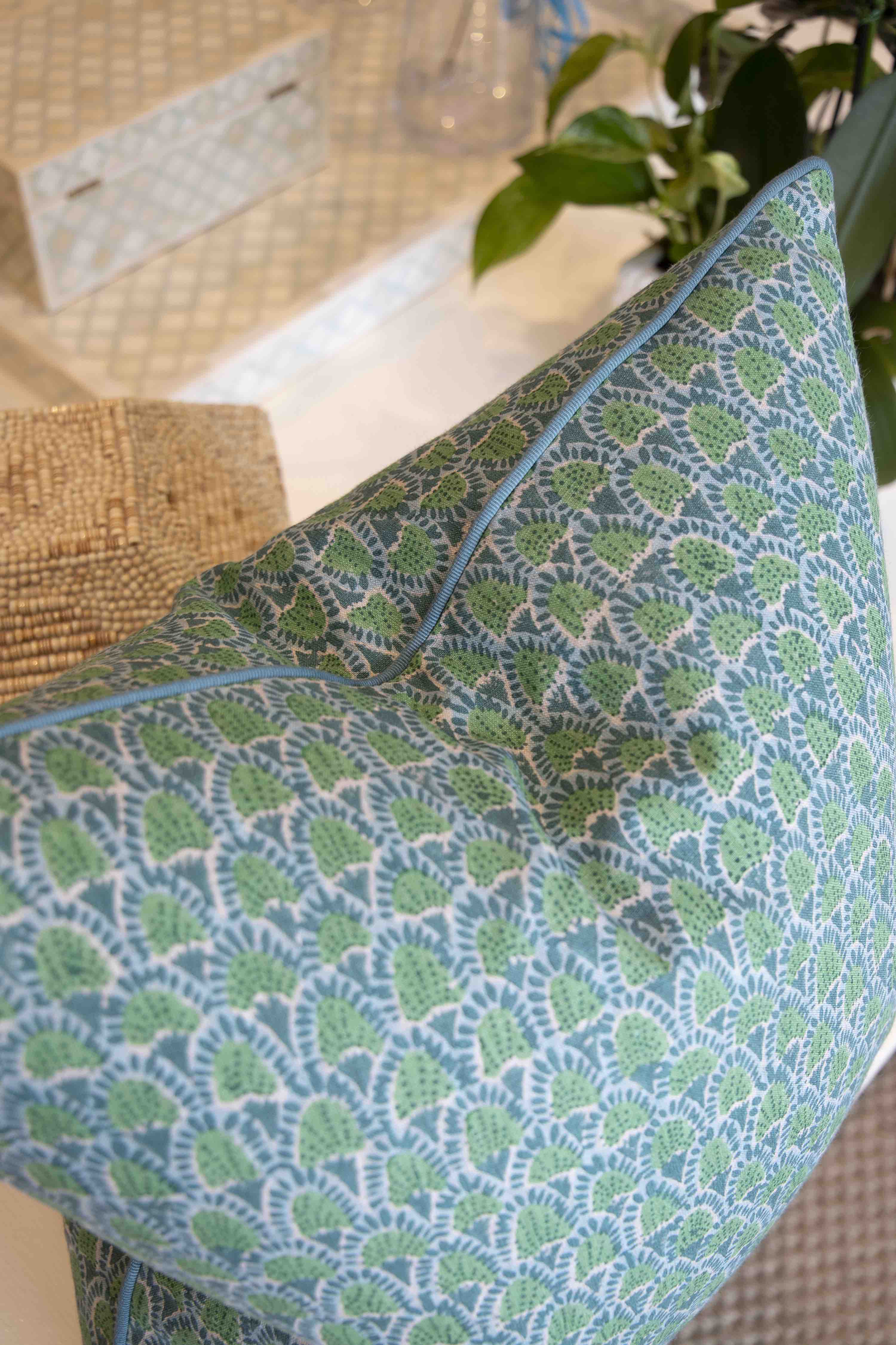Scopello Emerald Linen Pillow - Image 2