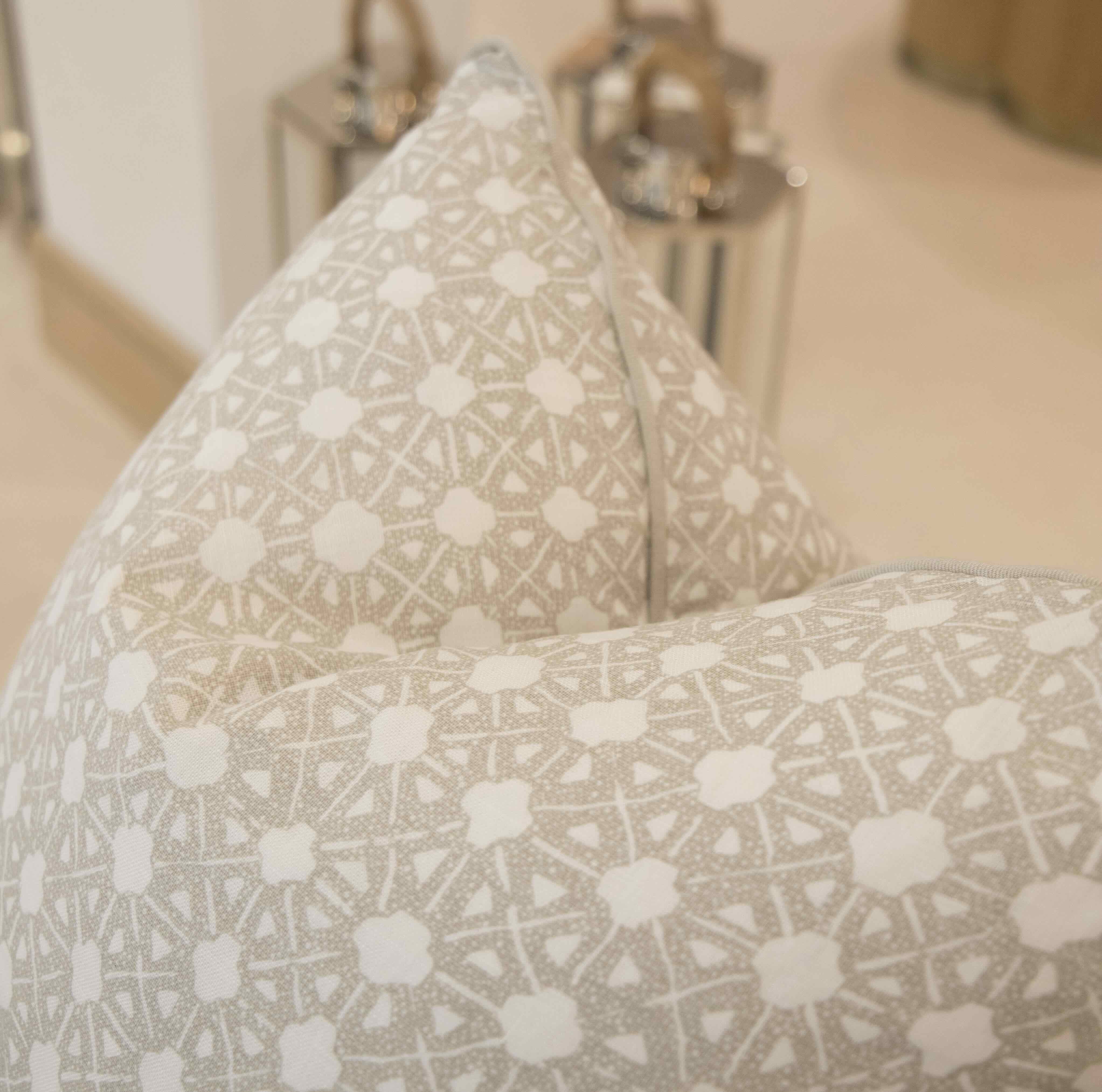 Seville Shale Pillow - Image 2