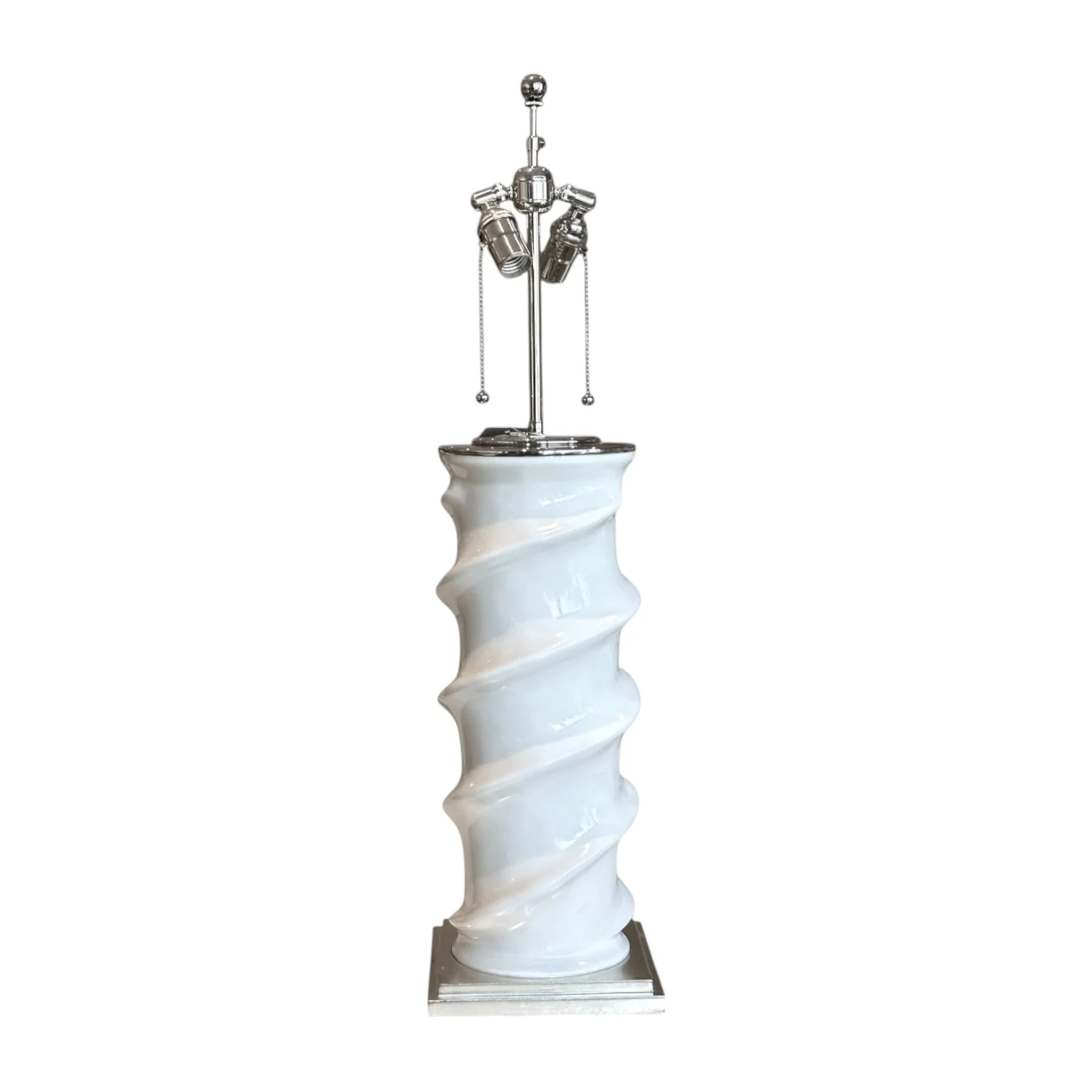Amanda Lamp in Clear with Silver Base - Image 2
