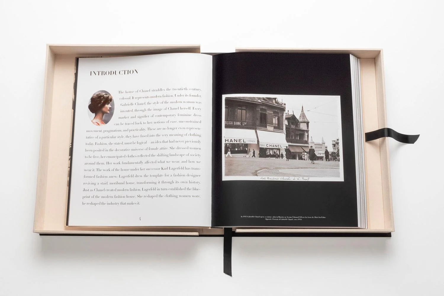 The Impossible Collection of Chanel - Image 3