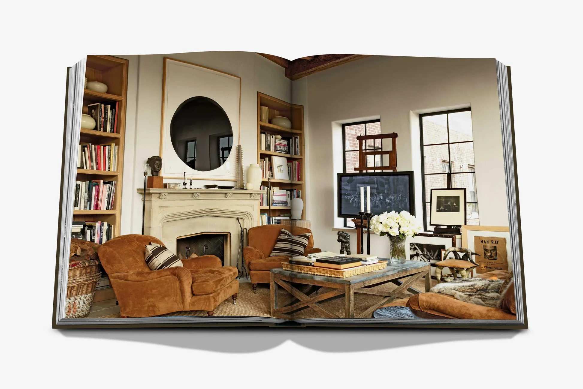 The Living Room - Image 6