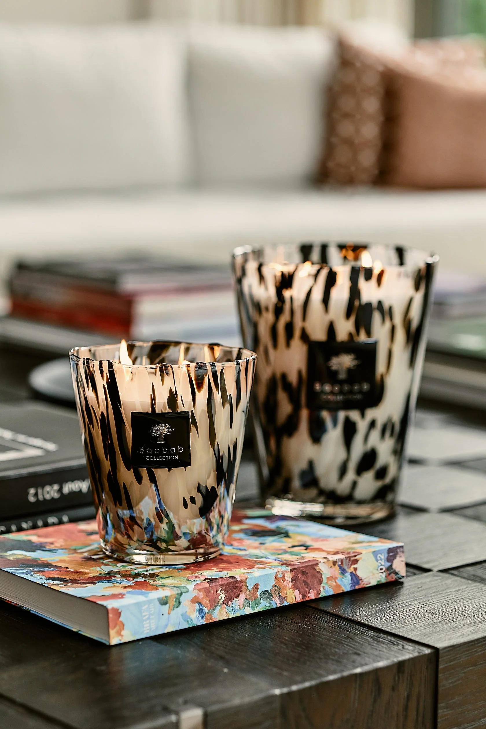Baobab Collection Pearls Black Candle - Image 6
