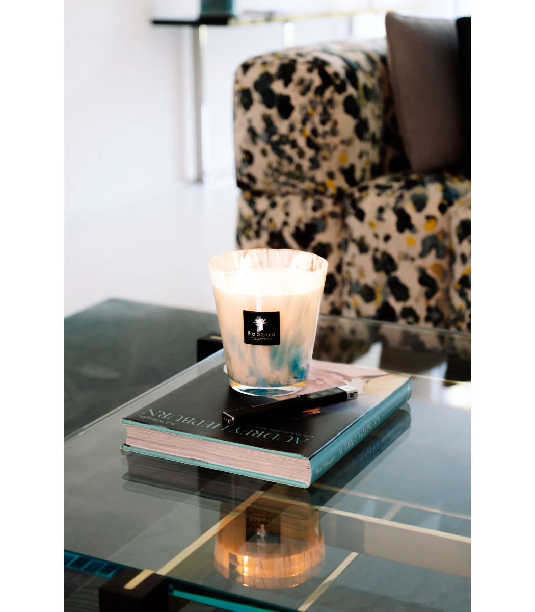 Baobab Collection Pearls Sapphire Candle - Image 5