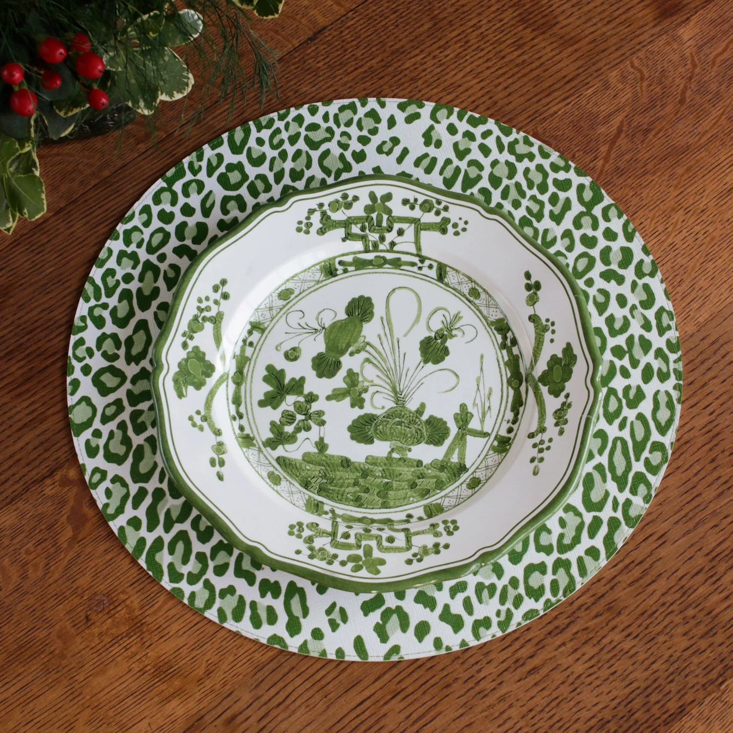 Vida Faenza Melamine Dinnerware and Placemat Collection - Image 4