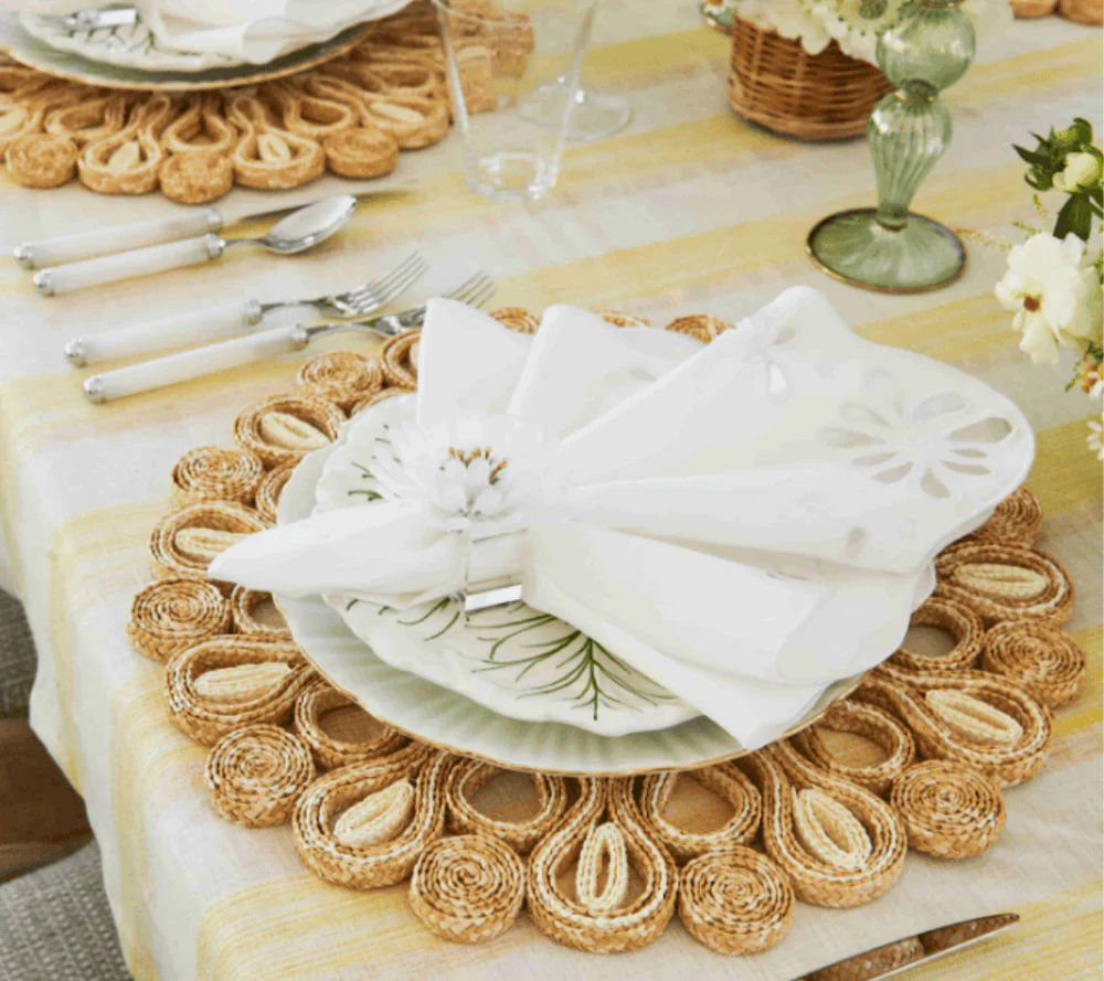 Bloom White Napkin Set - Image 3