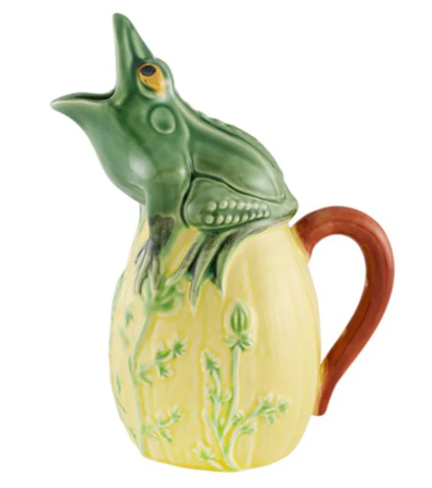 Frog Pitcher