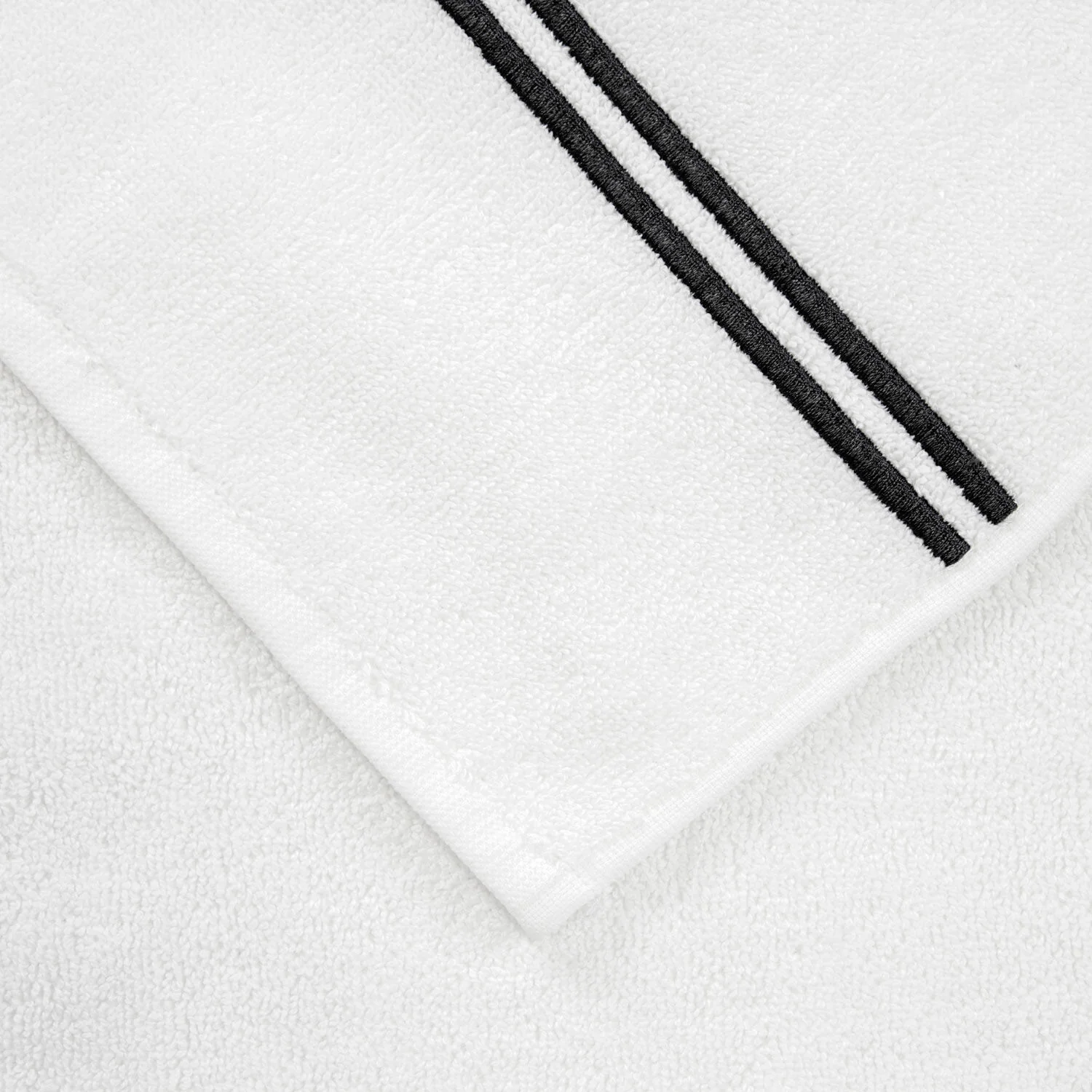 Classic White/Grey Bath Collection - Image 2