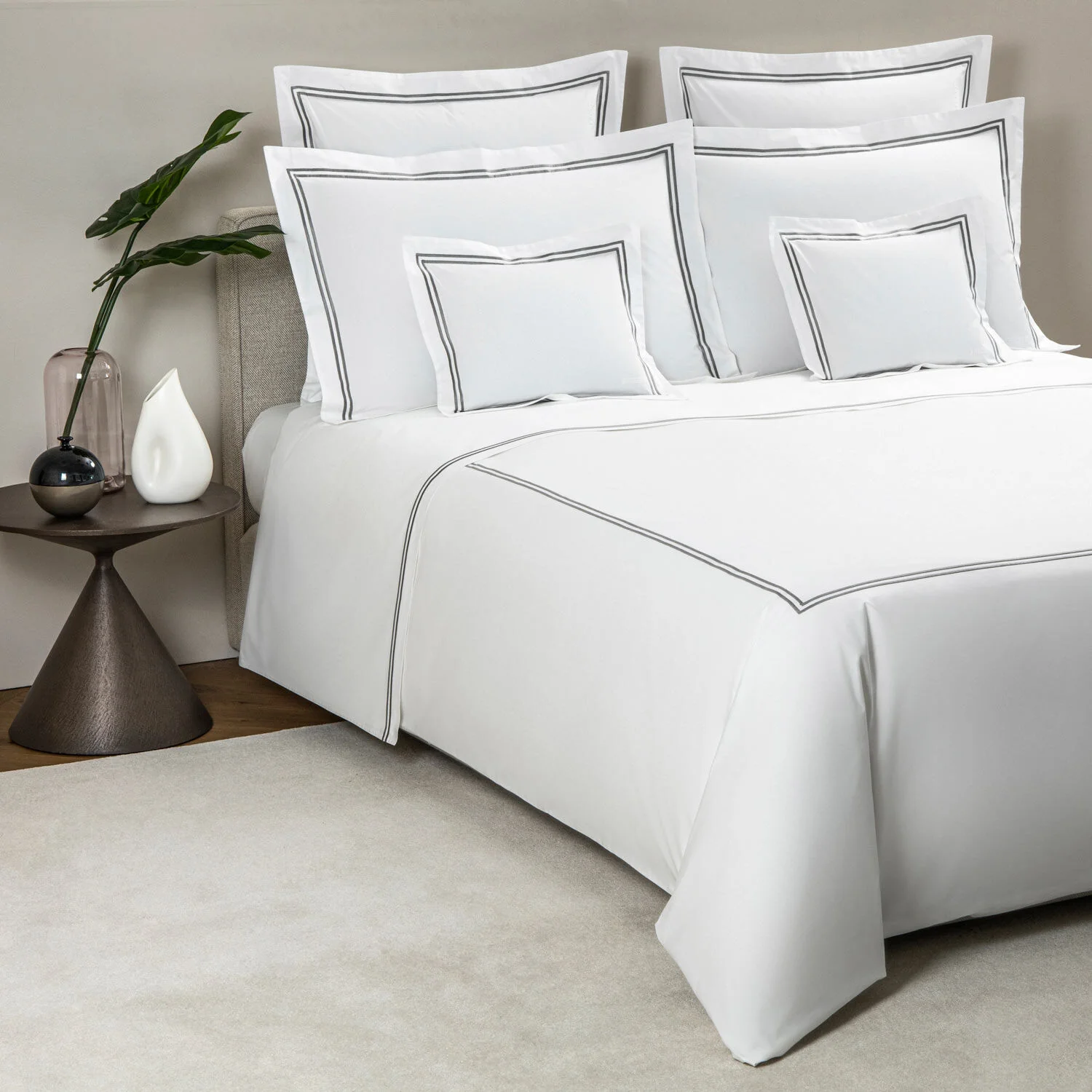 Classic White/Grey Bedding Collection - Image 3