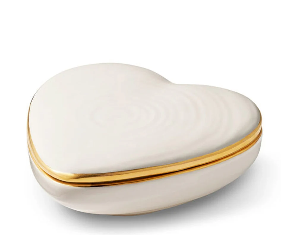 Cream Calinda Heart Box - Image 2