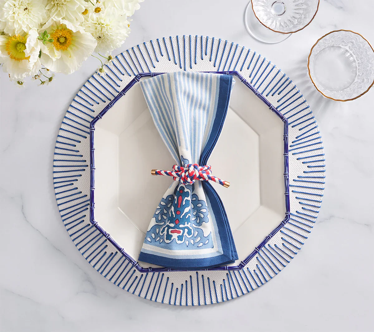 Filigree Napkin Set - Image 3