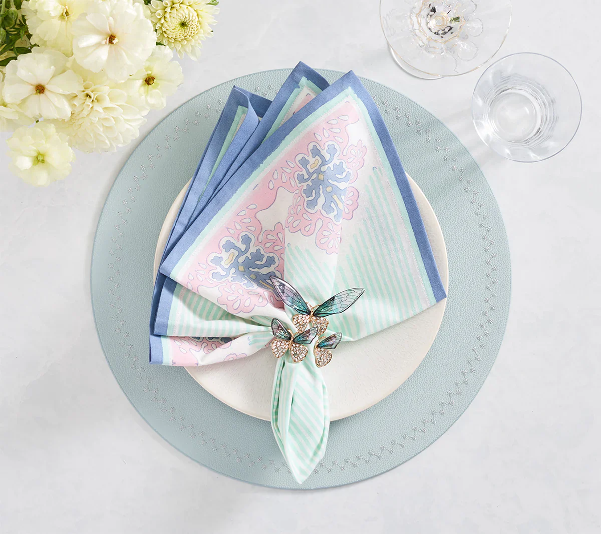 Filigree Napkin Set - Image 4