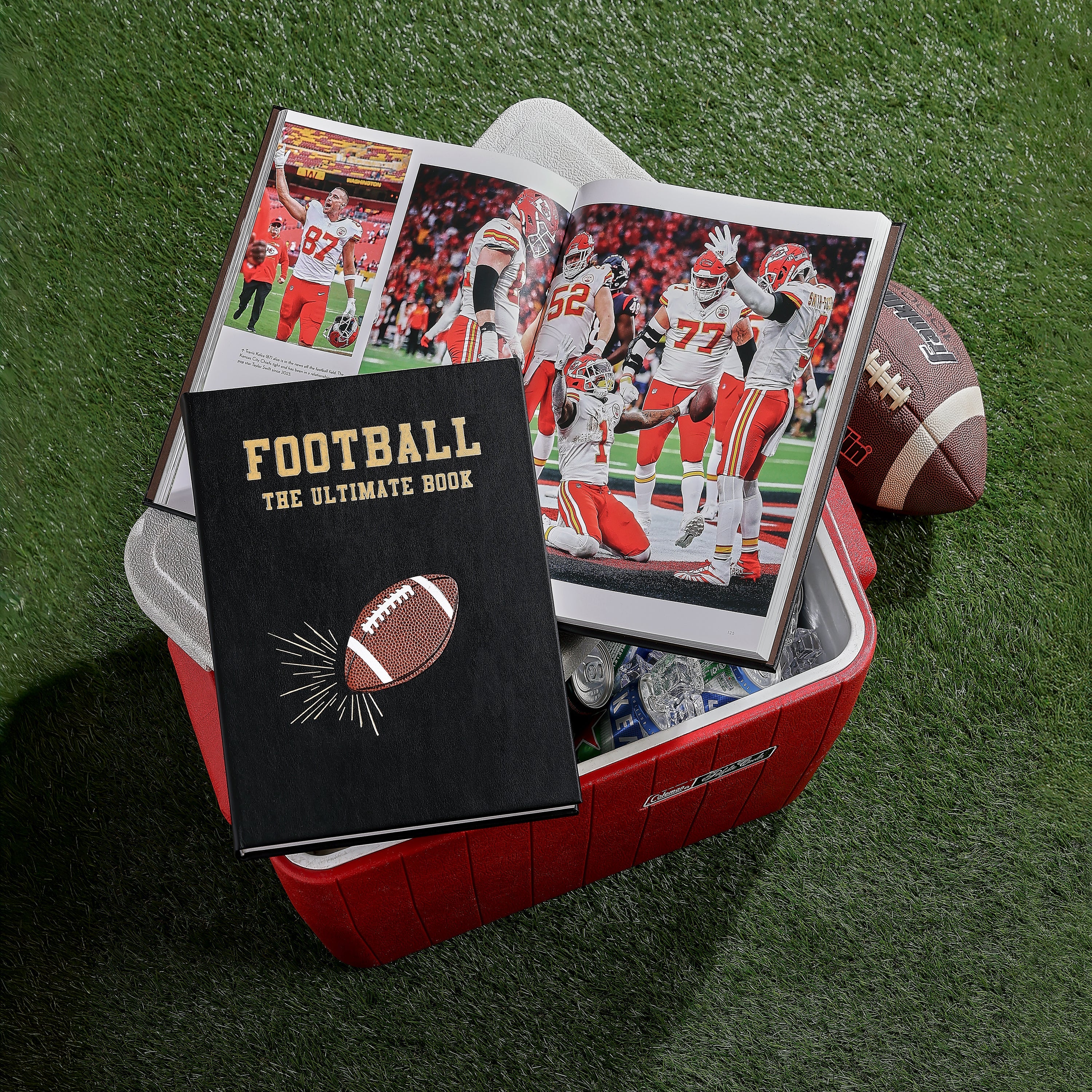 Football The Ultimate Book - Image 3