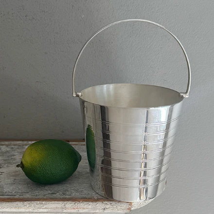 Vintage Ice Pail with Hinged Handle - Image 2