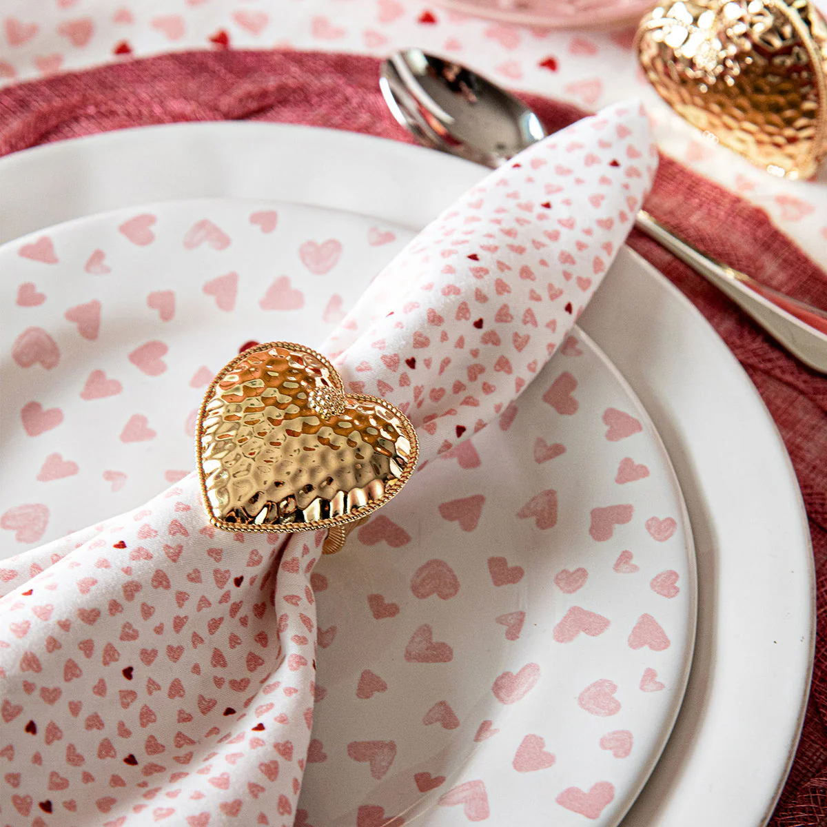 Berry & Thread Heart Napkin Ring and Place Card Holder Collection - Image 2