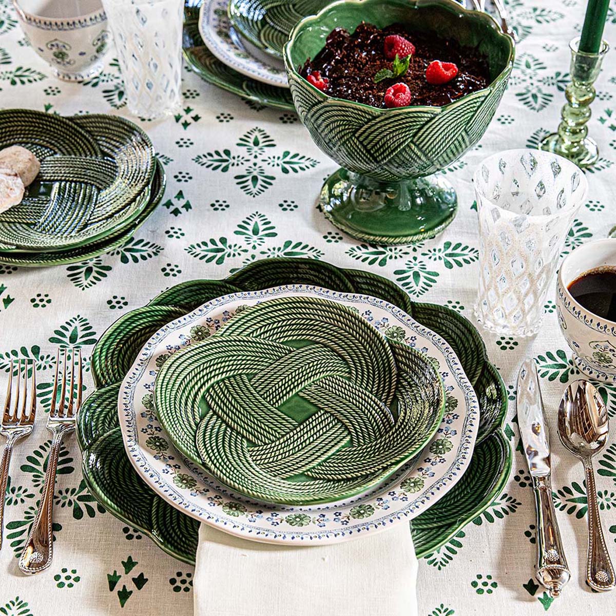 Le Panier Mystic Knot Basil Dinnerware and Serveware Collection - Image 7