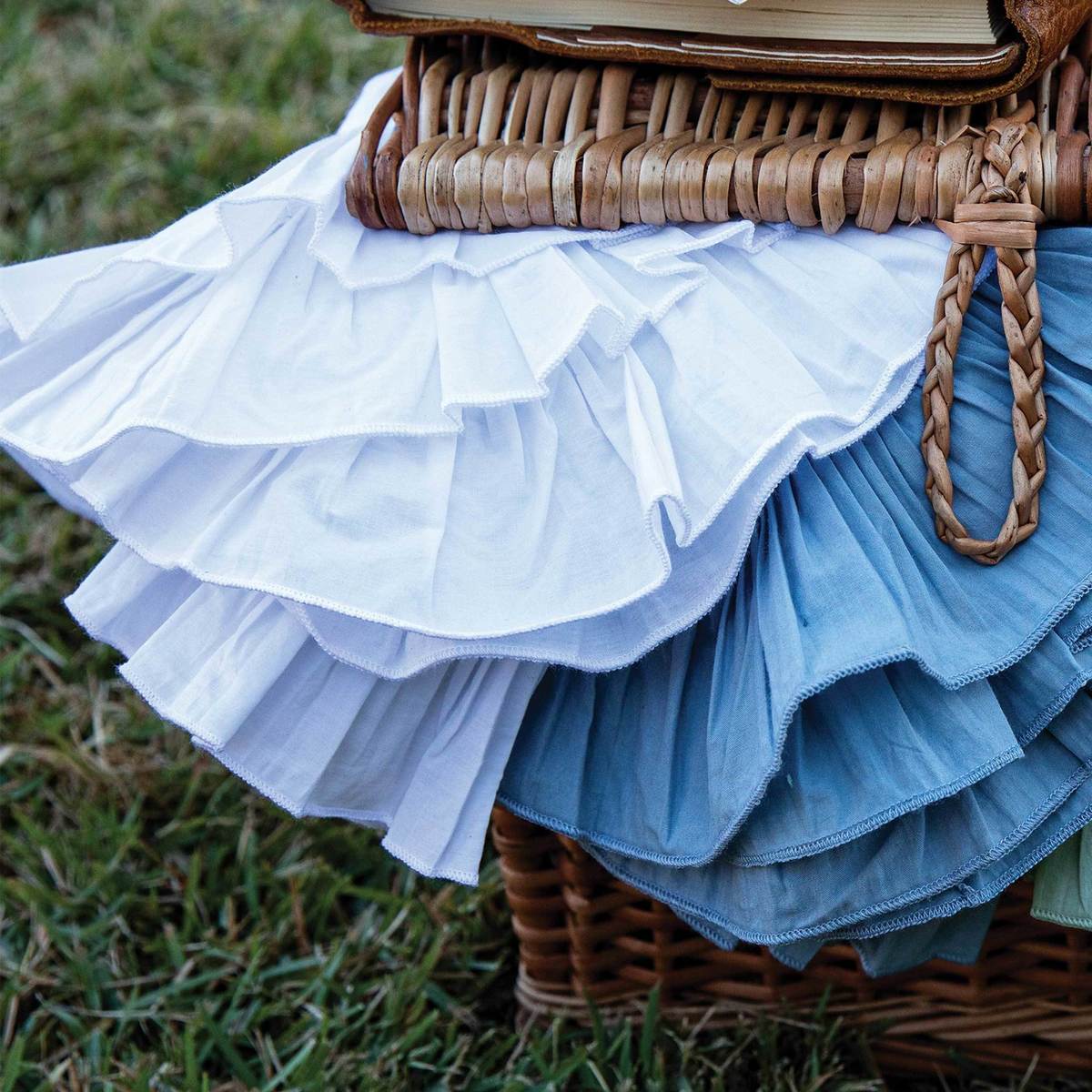 Mademoiselle Napkin Set - Image 5