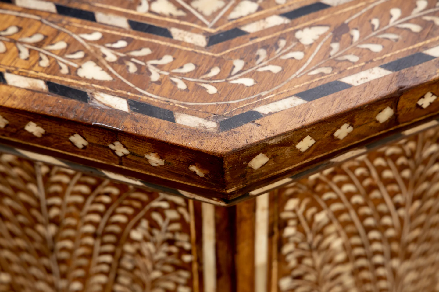 Large Octagon Side Table - Image 4