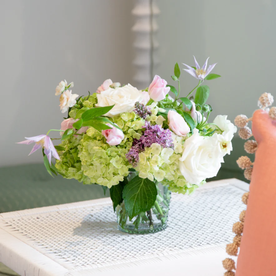 Live Designer's Choice Floral Arrangement - Image 4