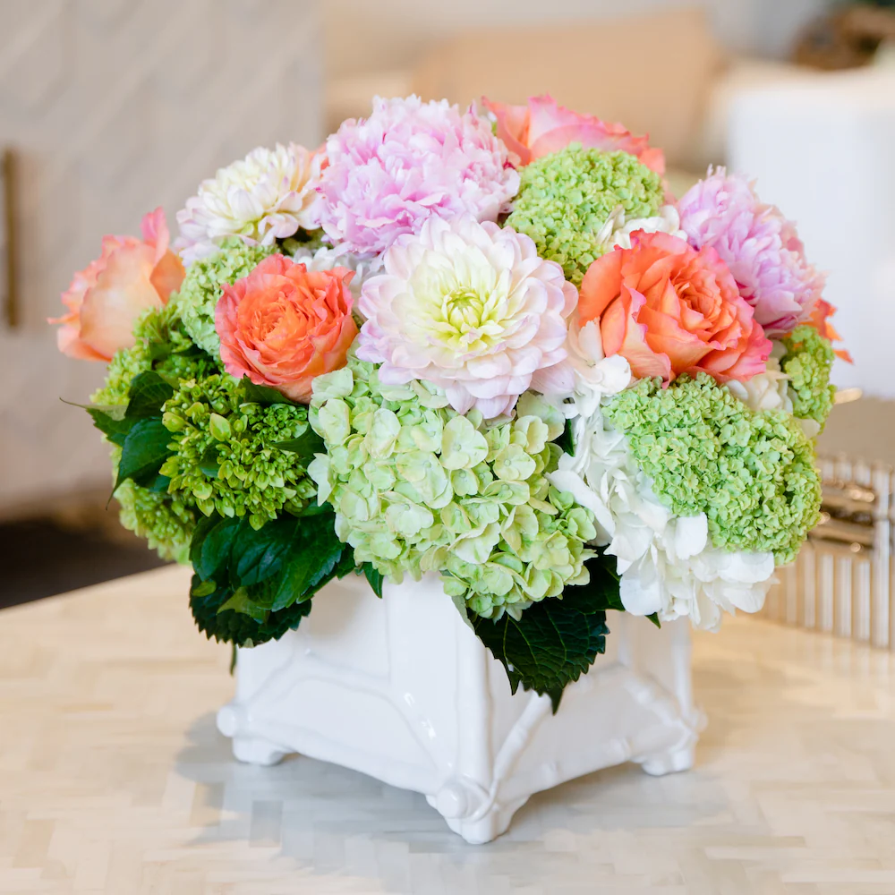 Live Designer's Choice Floral Arrangement - Image 7