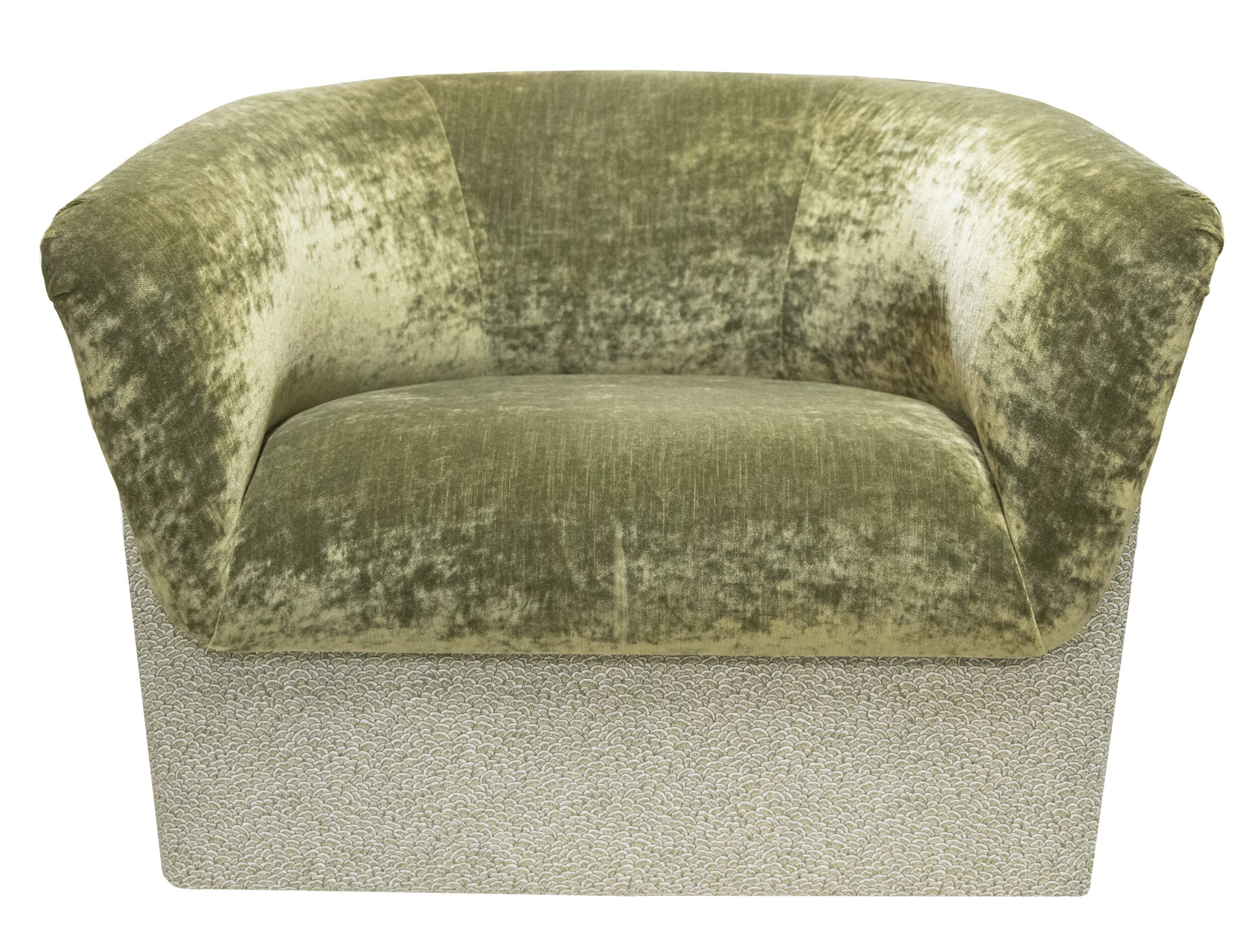 Deco Rolled Arm Chair
