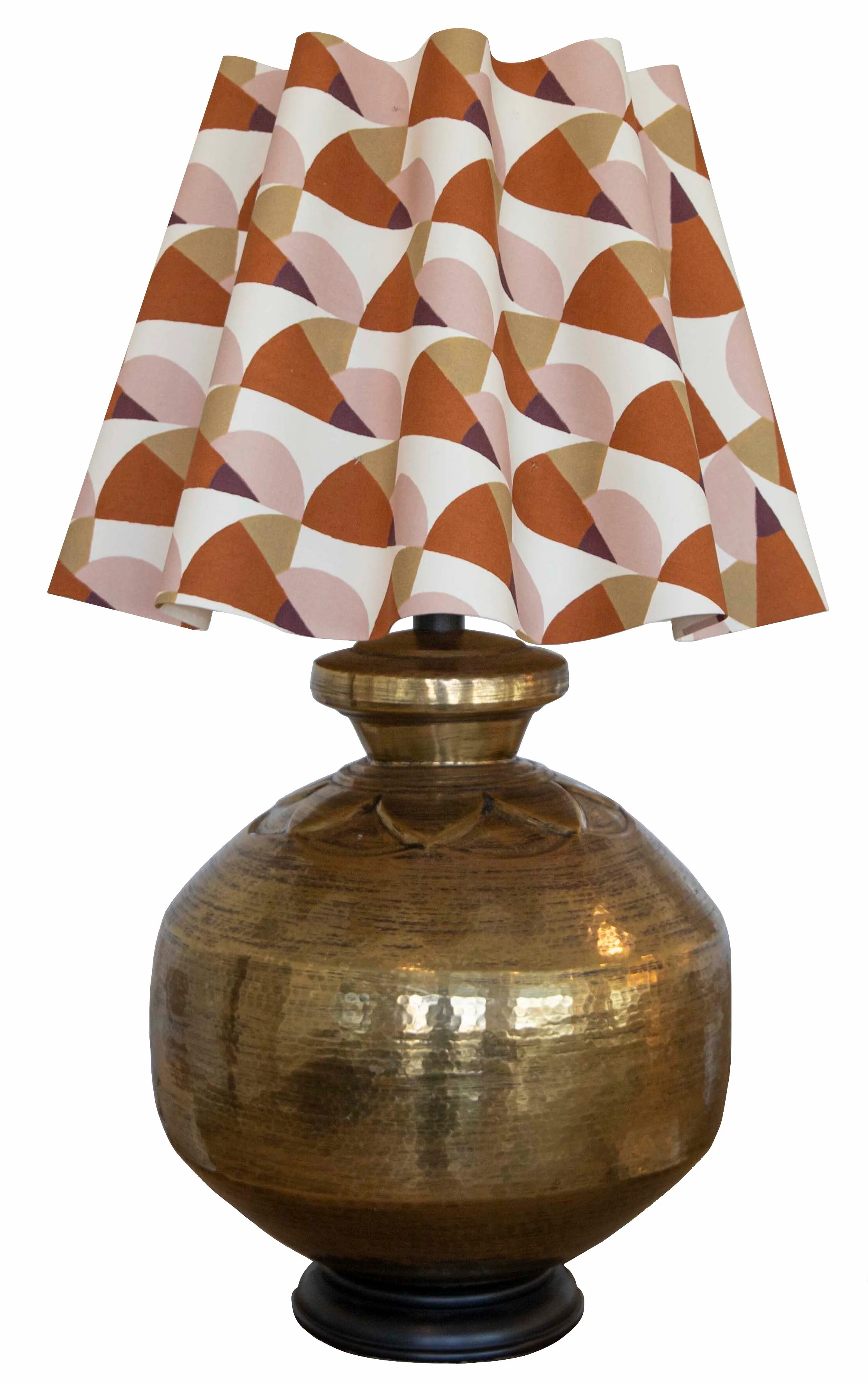 Wavy Lampshade in Manille Cuba