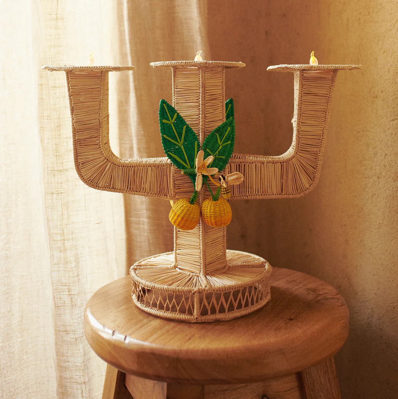 Bee On An Orange Candle Holder Raffia - Image 3