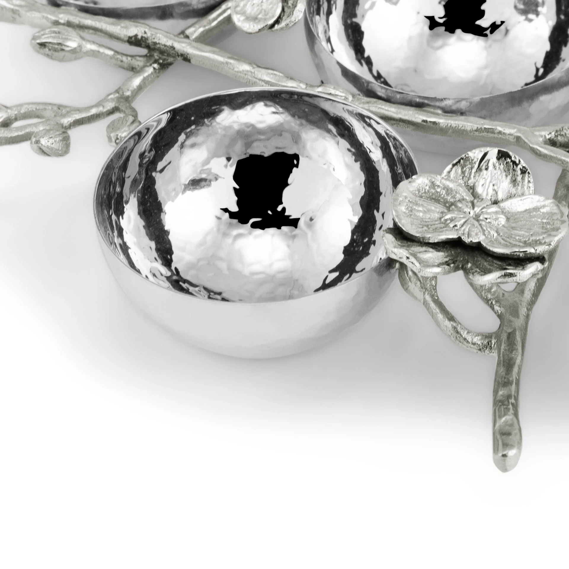 White Orchid Judaica Collection - Image 7