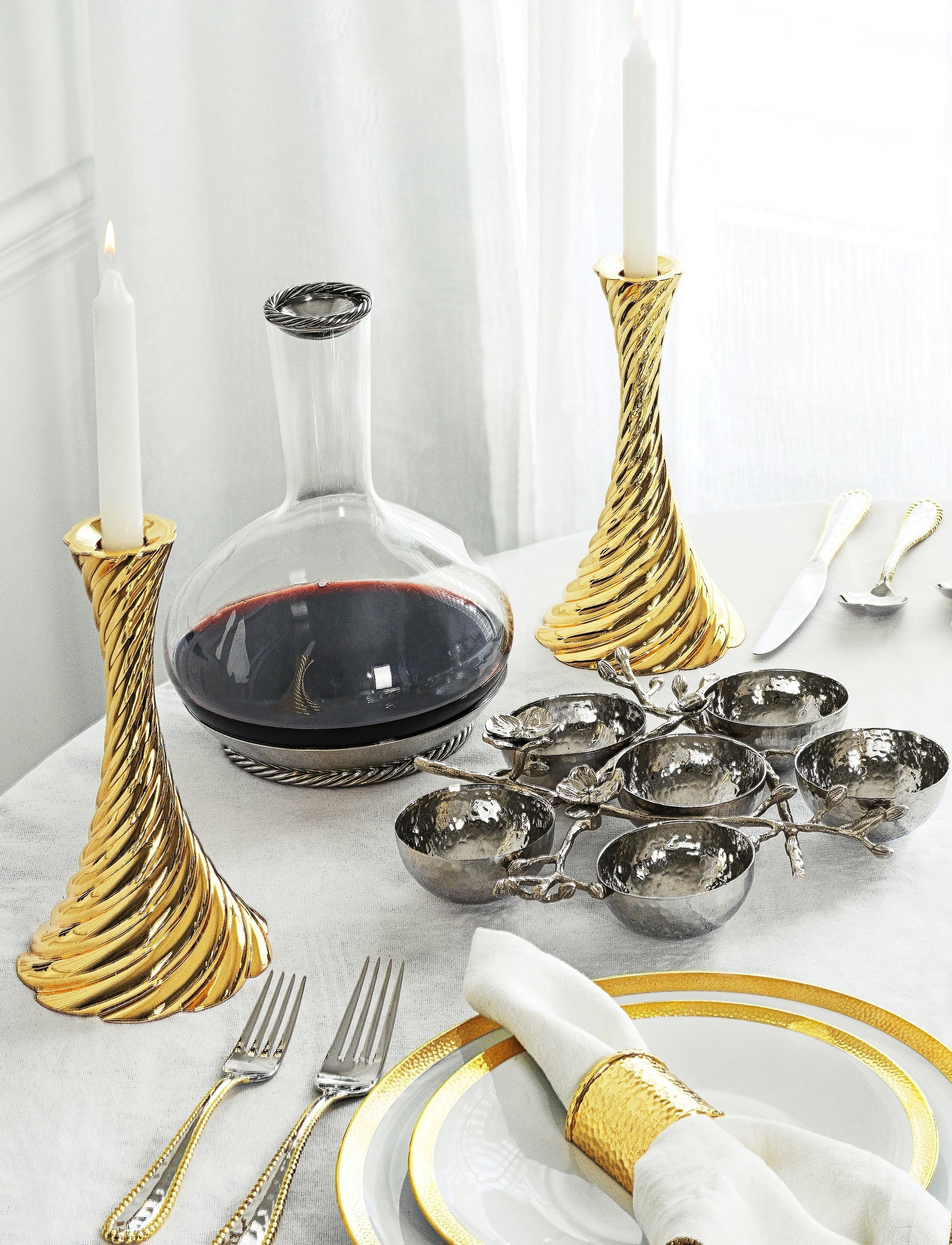 White Orchid Judaica Collection - Image 8