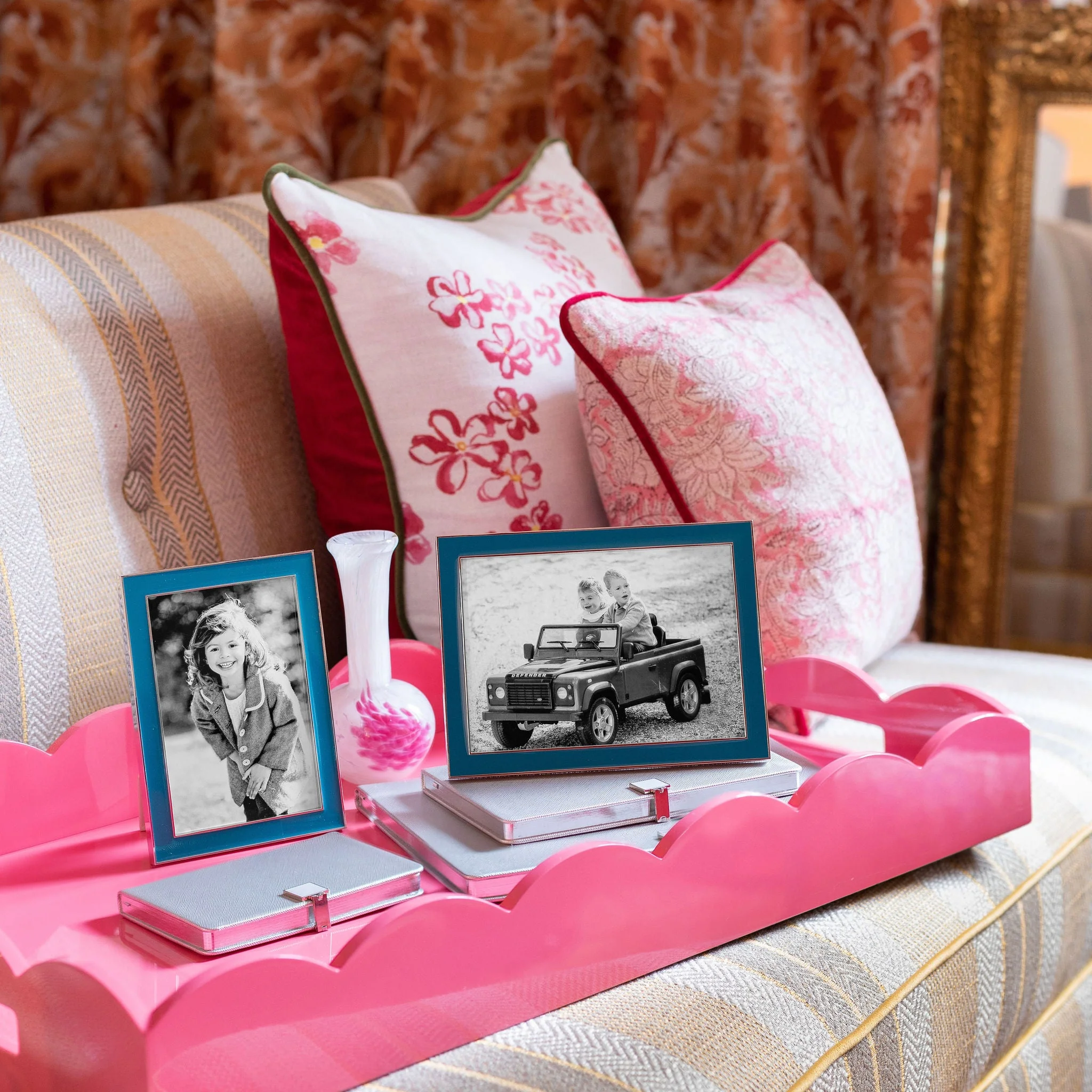 Scalloped Watermelon Pink Lacquer Tray Collection - Image 5