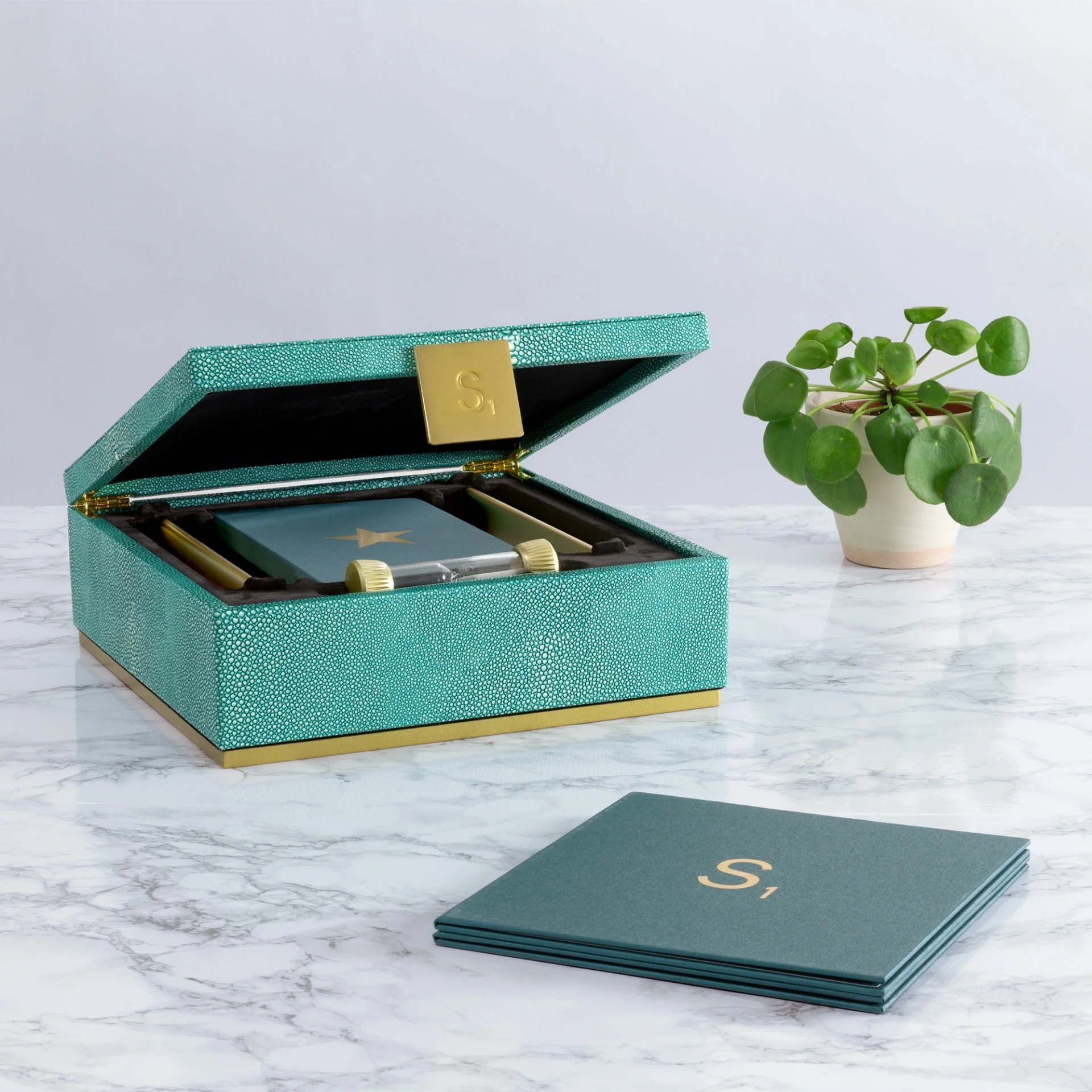 Scrabble Del Mar Shagreen Edition - Image 3